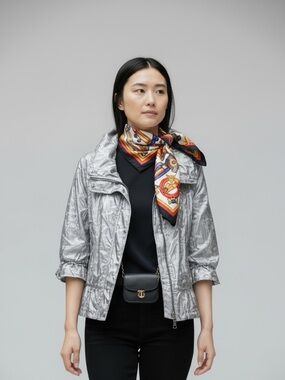 Kenneth Cole New York Silver Patterned light Jacket Y2K